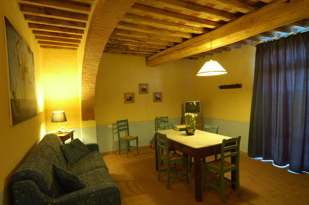 Agriturismo Podere La Marronaia San Gimignano Quarto foto